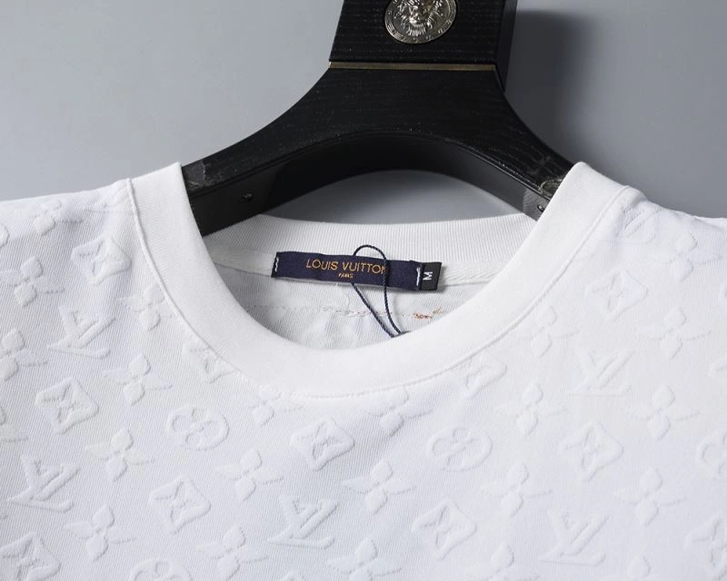 Louis Vuitton T-Shirts Timeless 130347
