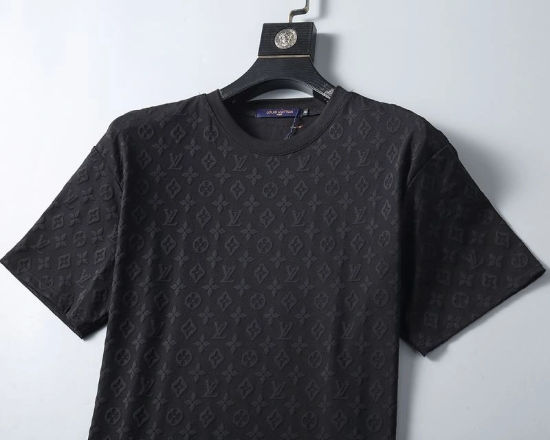 MultiPurpose Louis Vuitton T-Shirts 139241