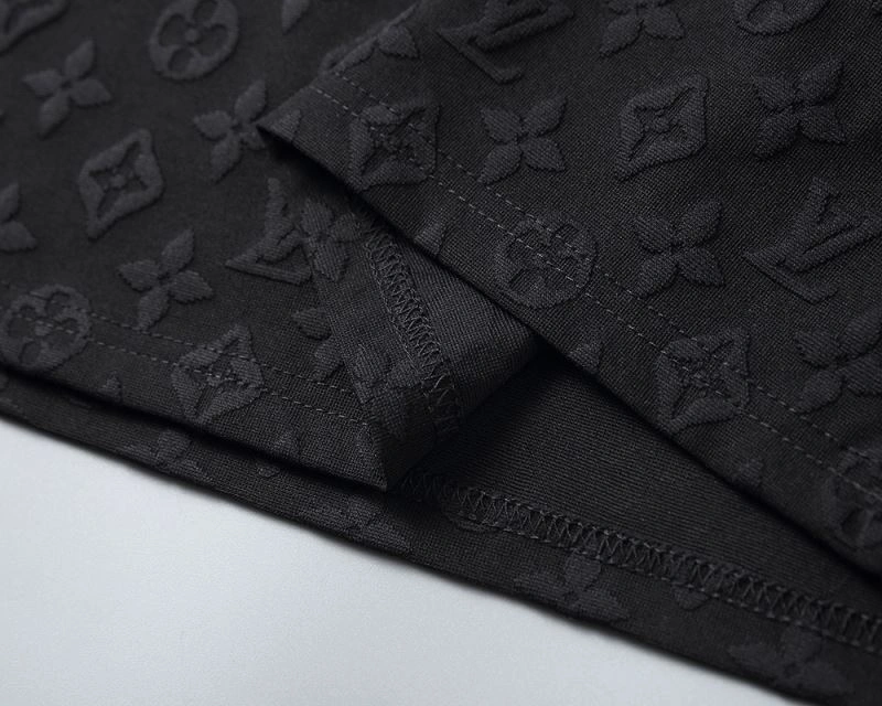MultiPurpose Louis Vuitton T-Shirts 139241