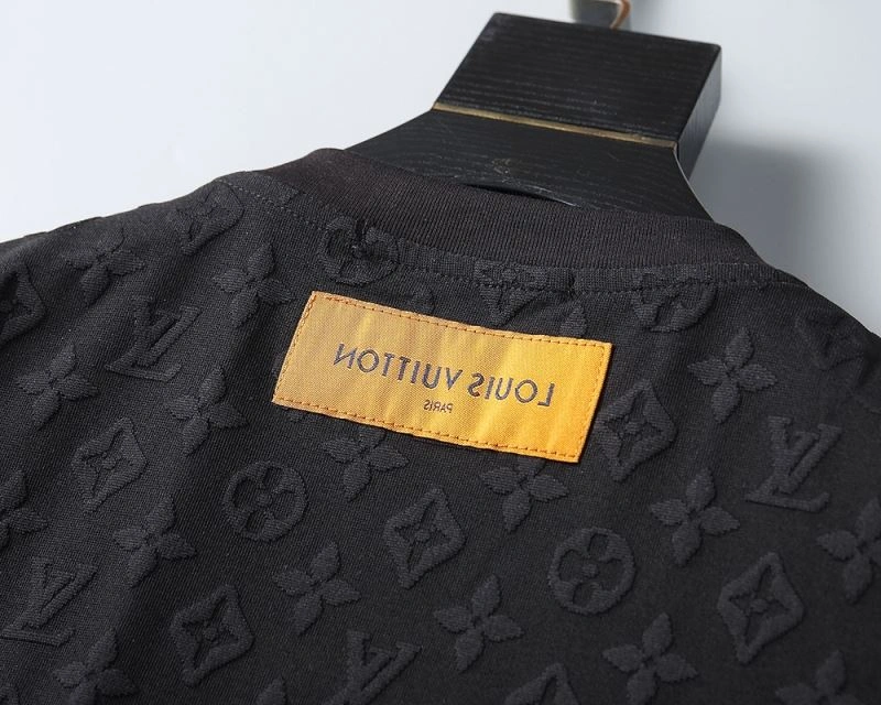 MultiPurpose Louis Vuitton T-Shirts 139241