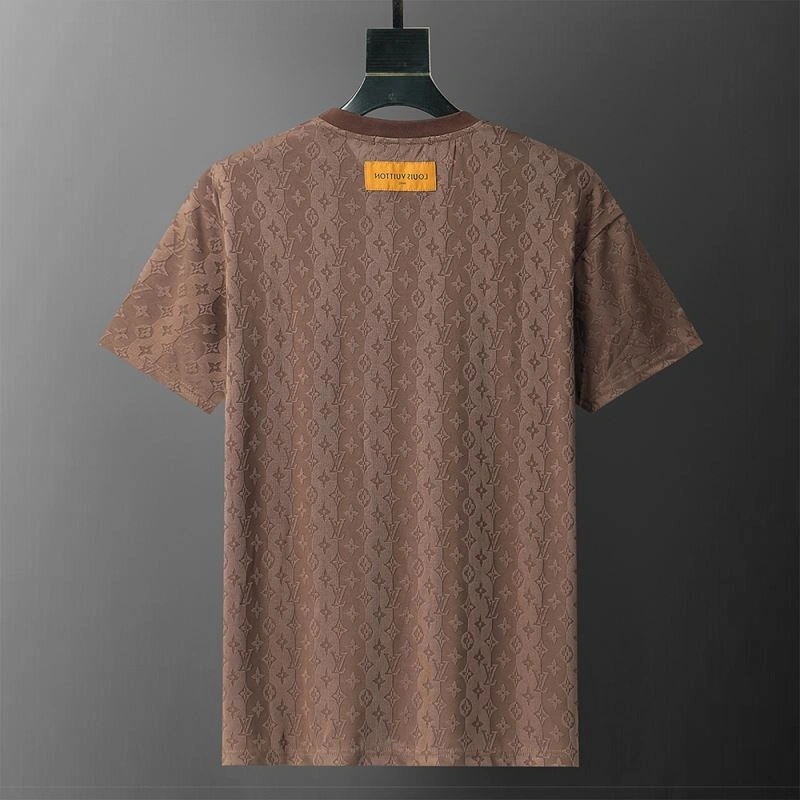 Sporty Louis Vuitton T-Shirts 139243