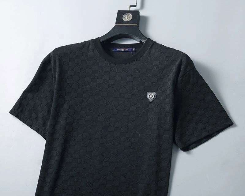Louis Vuitton T-Shirts Supportive 139250