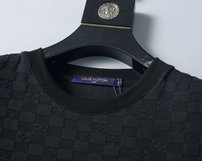 Louis Vuitton T-Shirts Supportive 139250