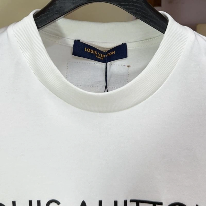 UrbanStyle Louis Vuitton T-Shirts 137336