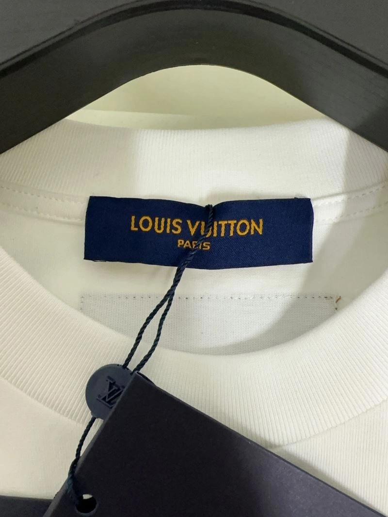 Louis Vuitton T-Shirts BestValue 137327