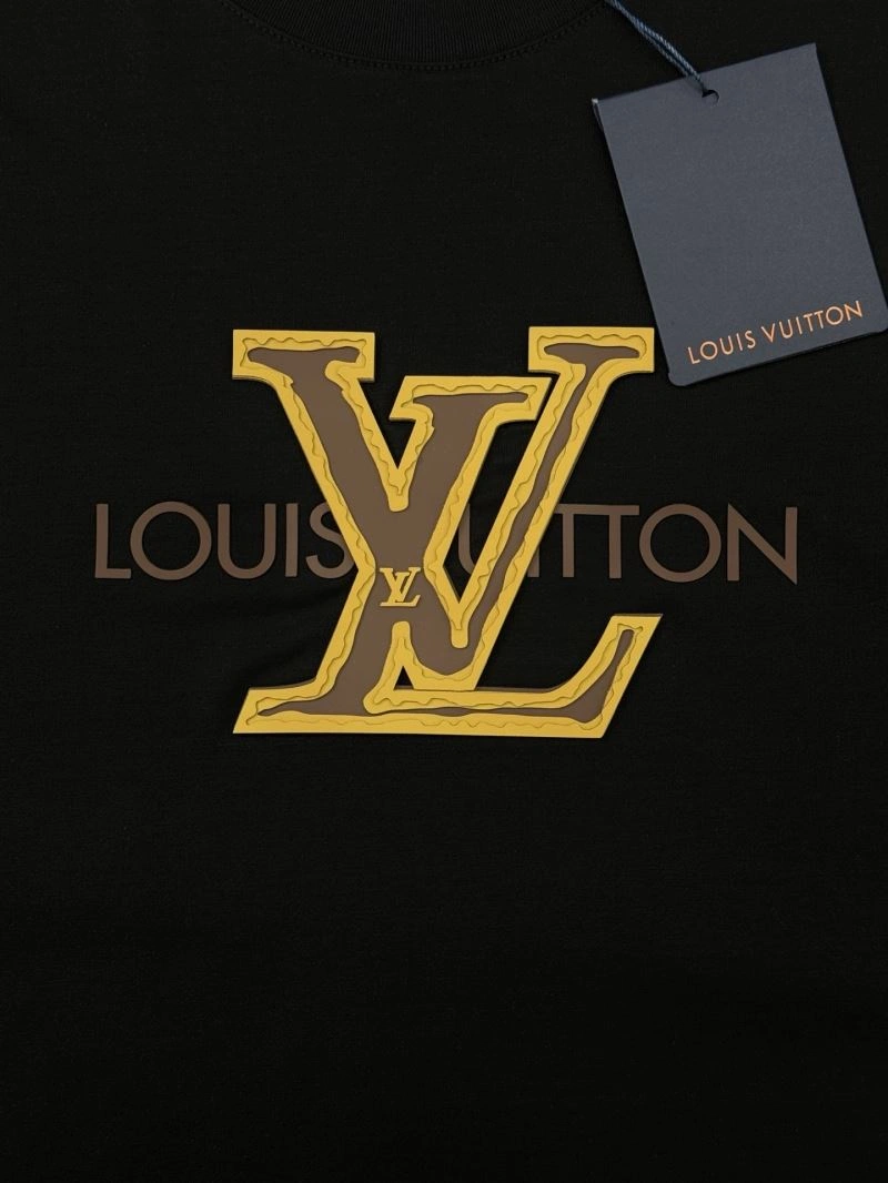 Timeless Louis Vuitton T-Shirts 137340