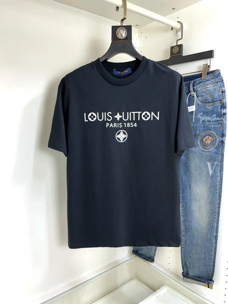 Louis Vuitton T-Shirts Breathable 137313