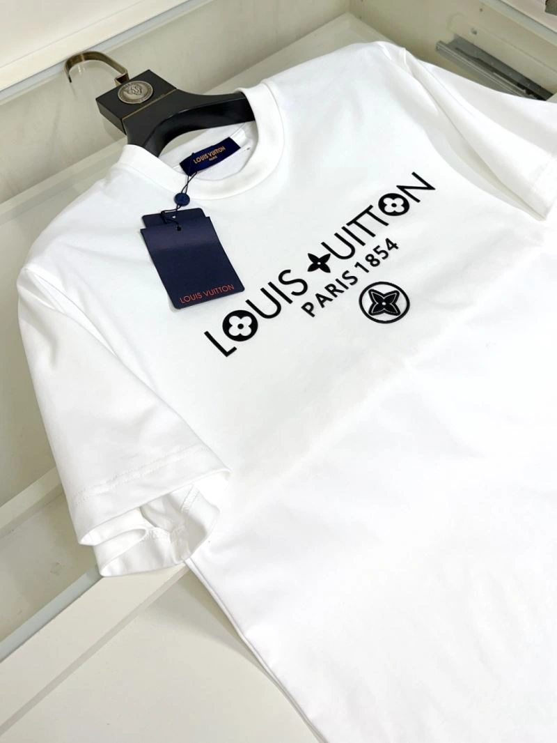 Louis Vuitton T-Shirts Breathable 137313