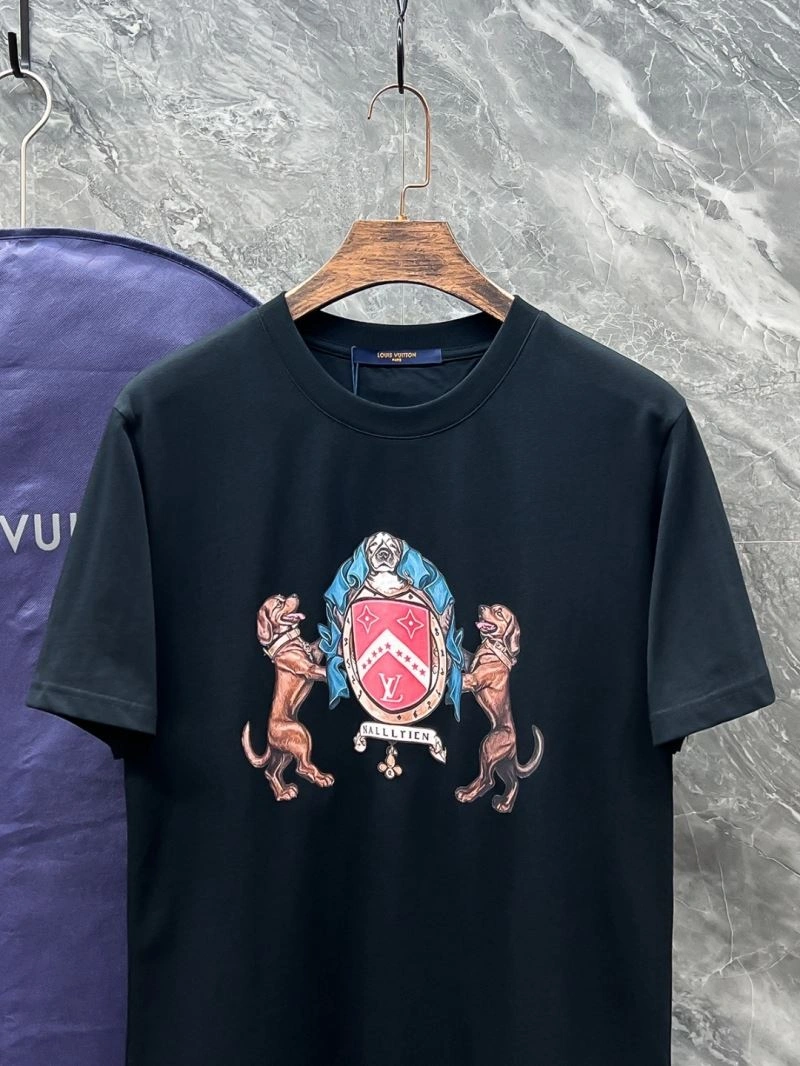 Louis Vuitton T-Shirts Youthful 137309