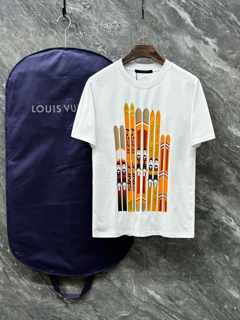 WellDesigned Louis Vuitton T-Shirts 137316