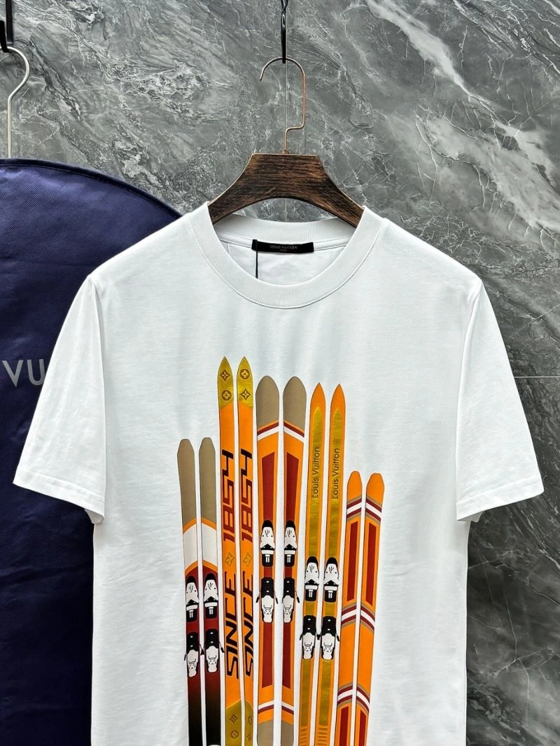 WellDesigned Louis Vuitton T-Shirts 137316