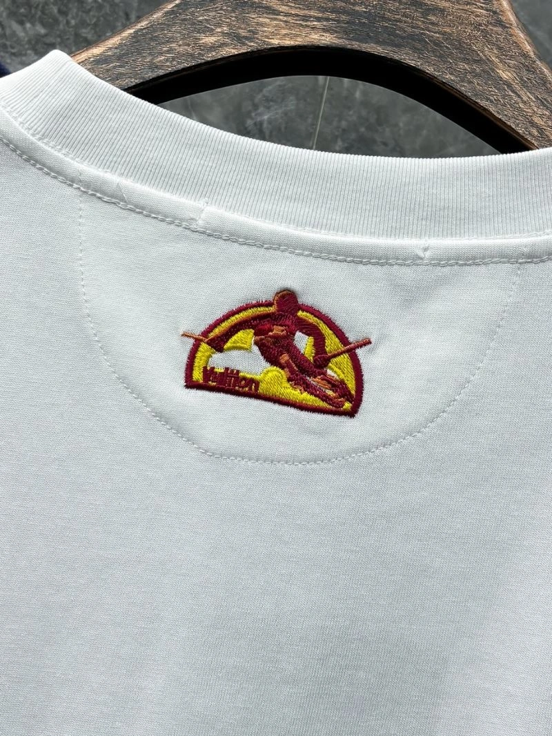 WellDesigned Louis Vuitton T-Shirts 137316
