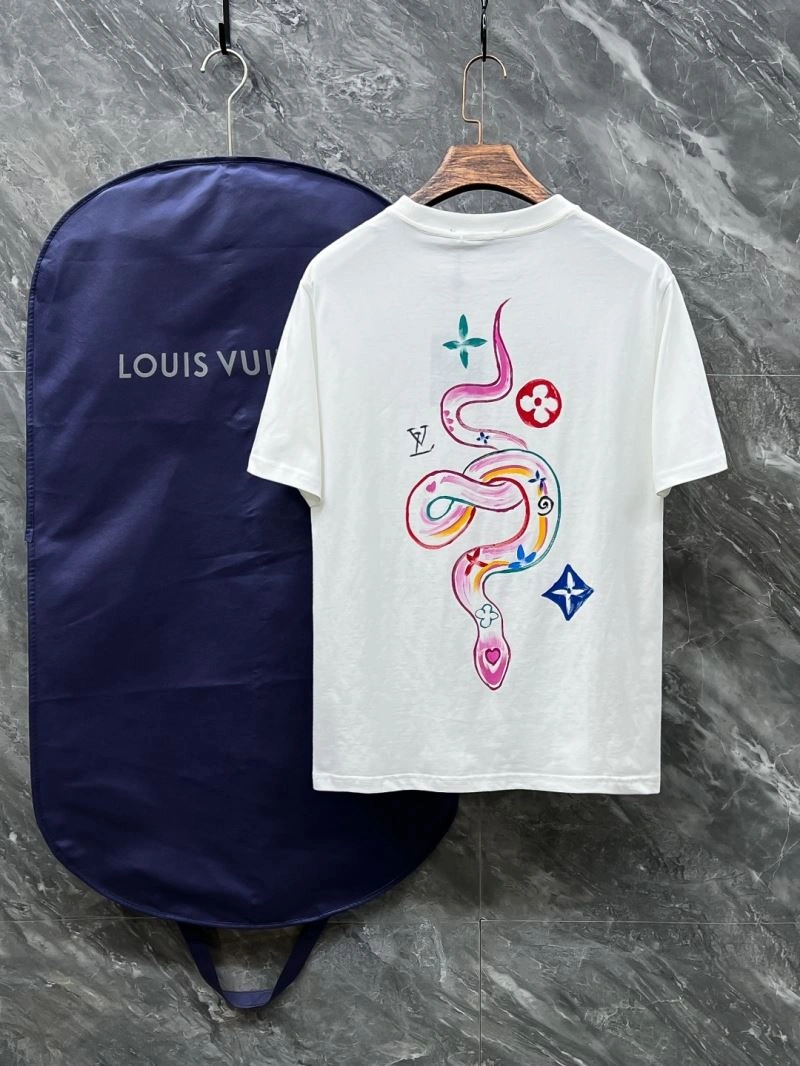 Louis Vuitton T-Shirts Soft 137318