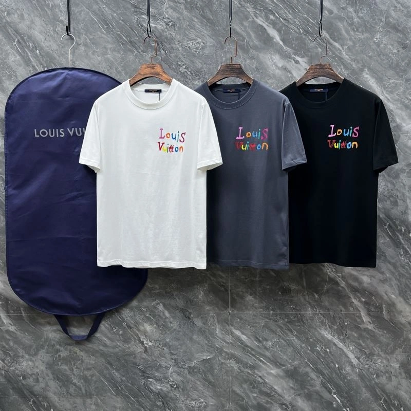 Louis Vuitton T-Shirts Soft 137318