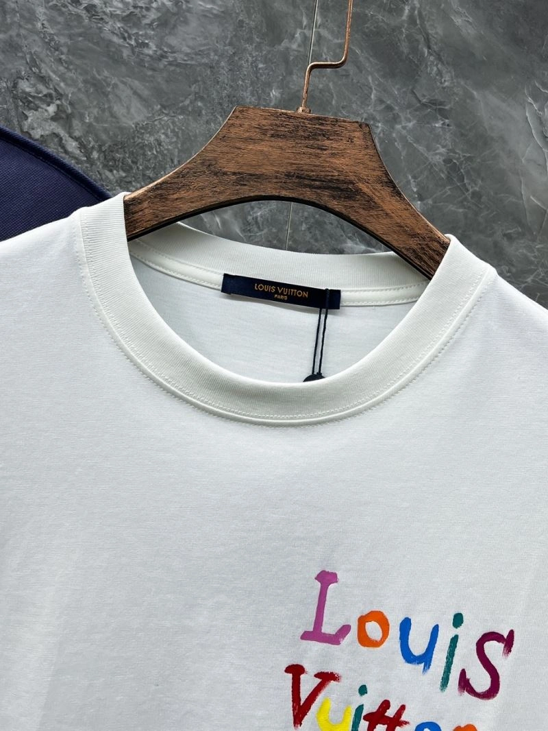 Louis Vuitton T-Shirts Soft 137318