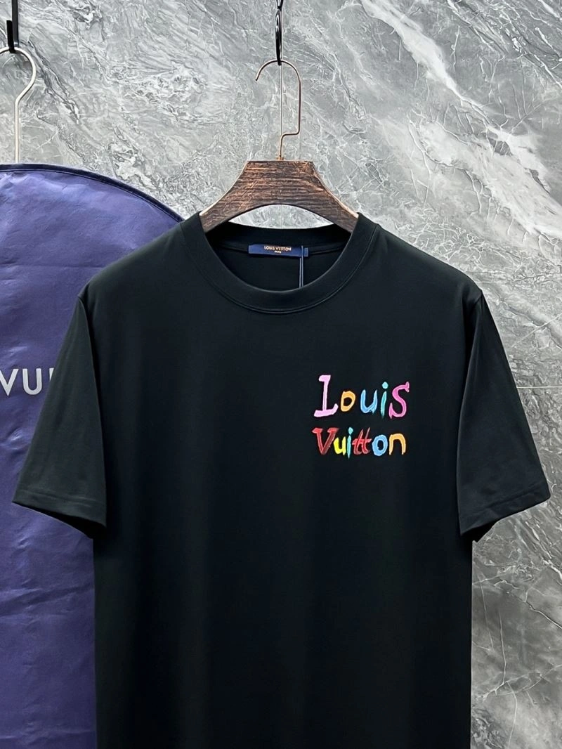 Supportive Louis Vuitton T-Shirts 137307
