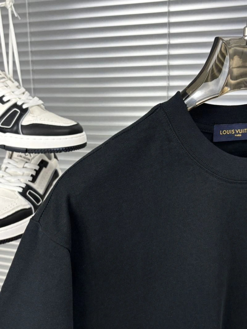 Soft Louis Vuitton T-Shirts 137306