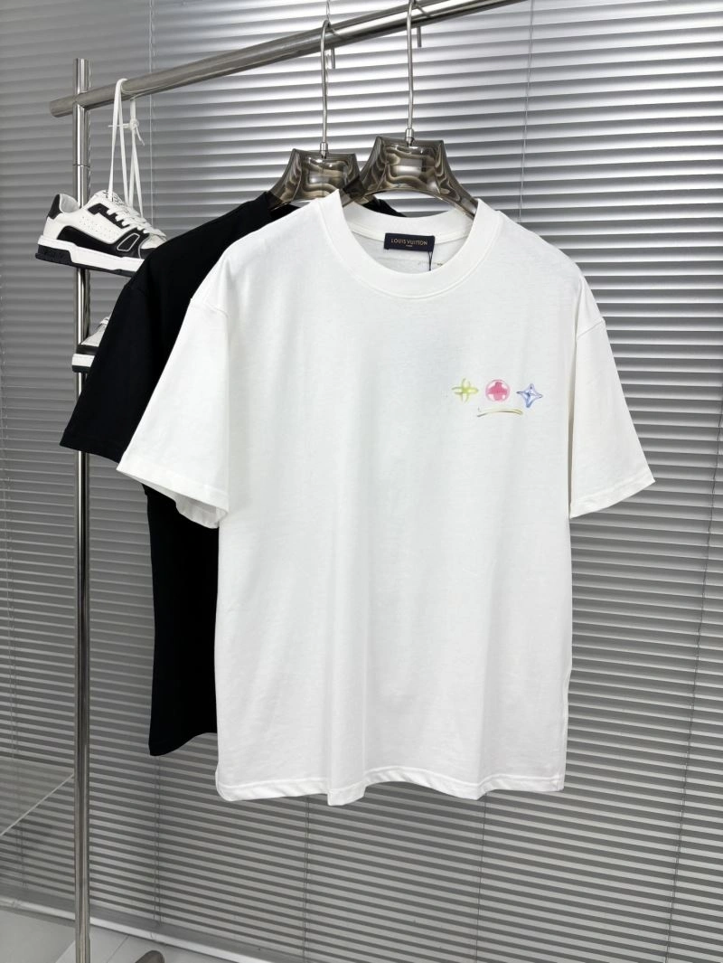 ModernLook Louis Vuitton T-Shirts 137302