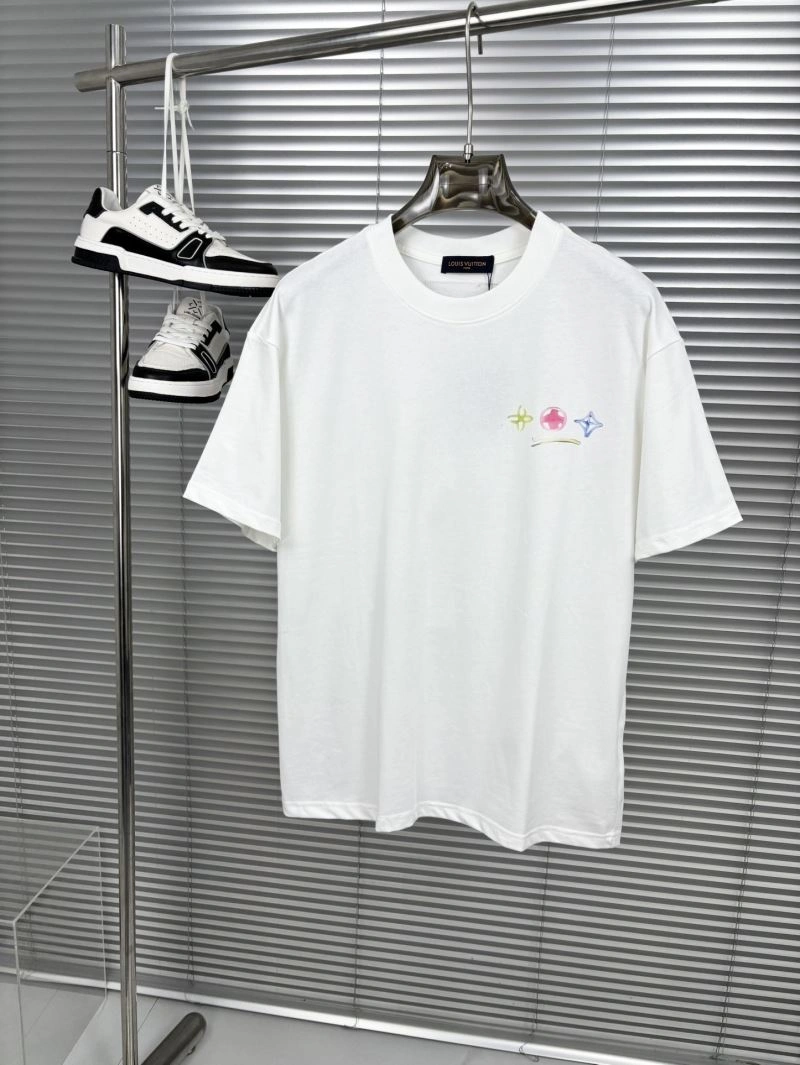 ModernLook Louis Vuitton T-Shirts 137302