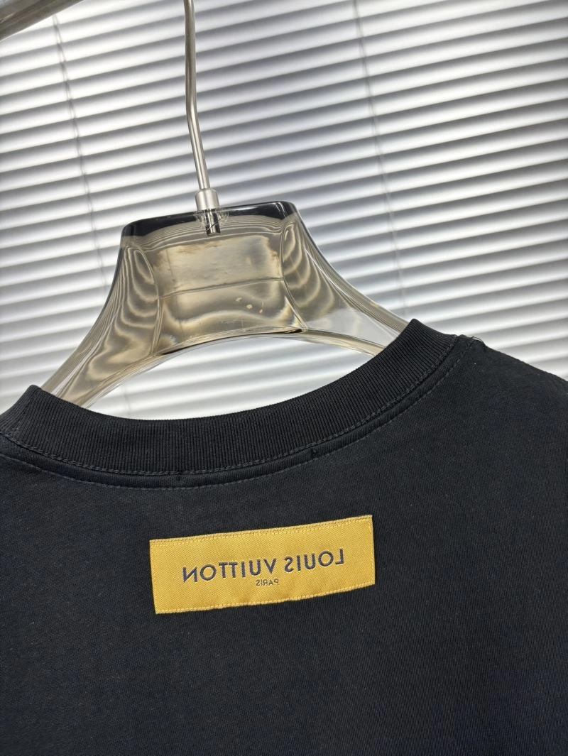 Louis Vuitton T-Shirts Premium 137301