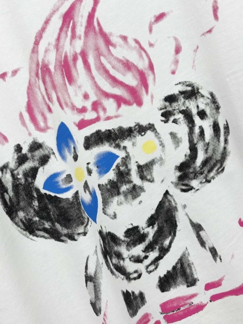 Louis Vuitton T-Shirts EasyCare 137298