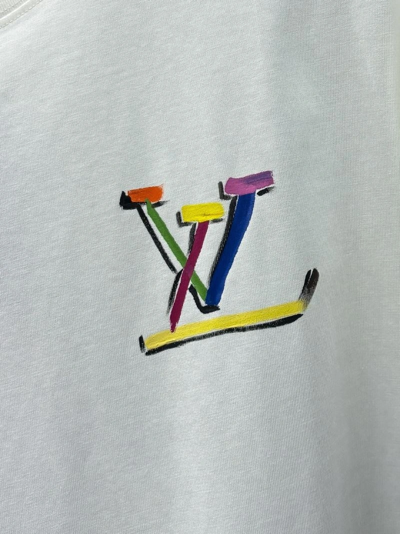 Flexible Louis Vuitton T-Shirts 137297