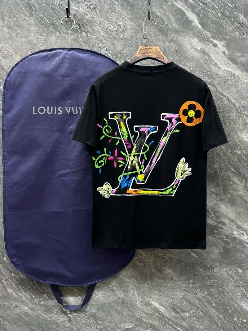 Cozy Louis Vuitton T-Shirts 137290