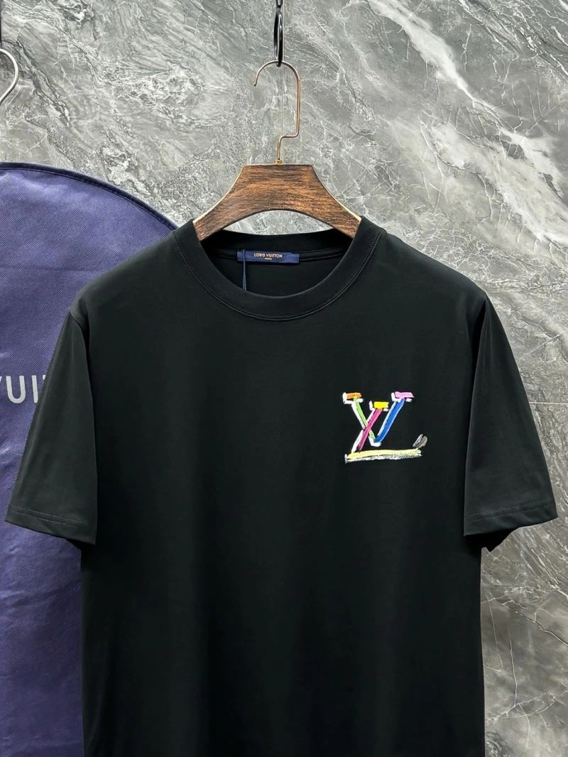 Cozy Louis Vuitton T-Shirts 137290