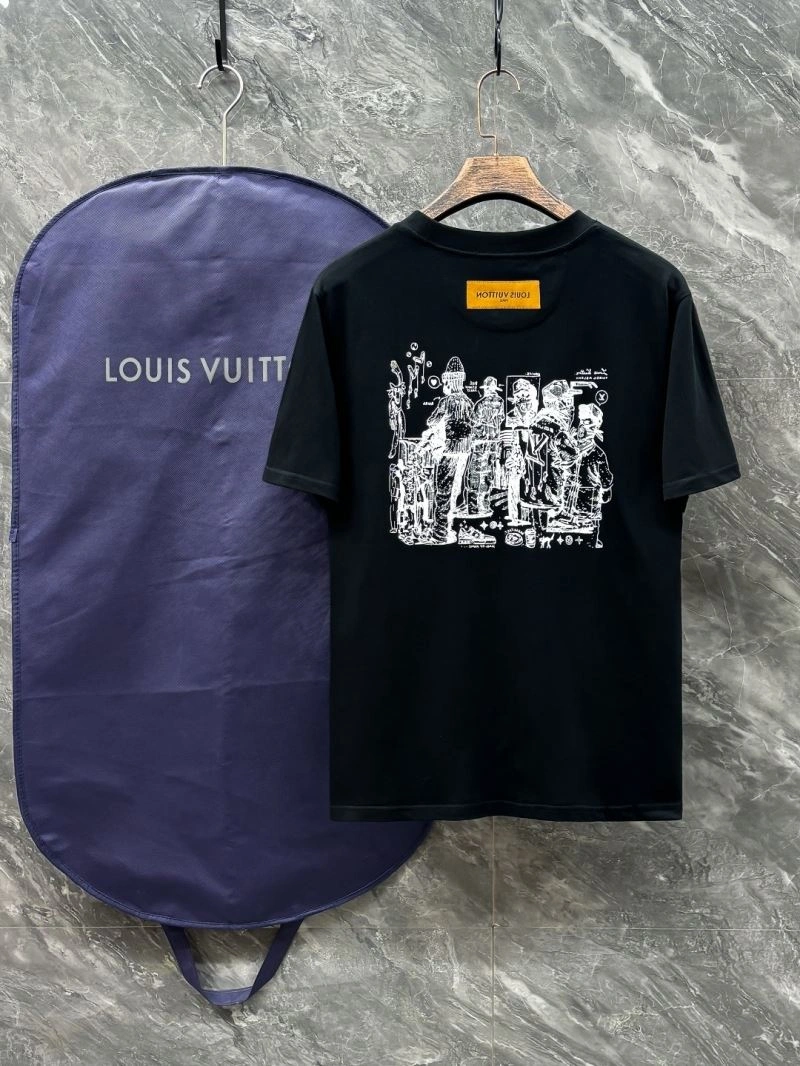 Stretchable Louis Vuitton T-Shirts 137289