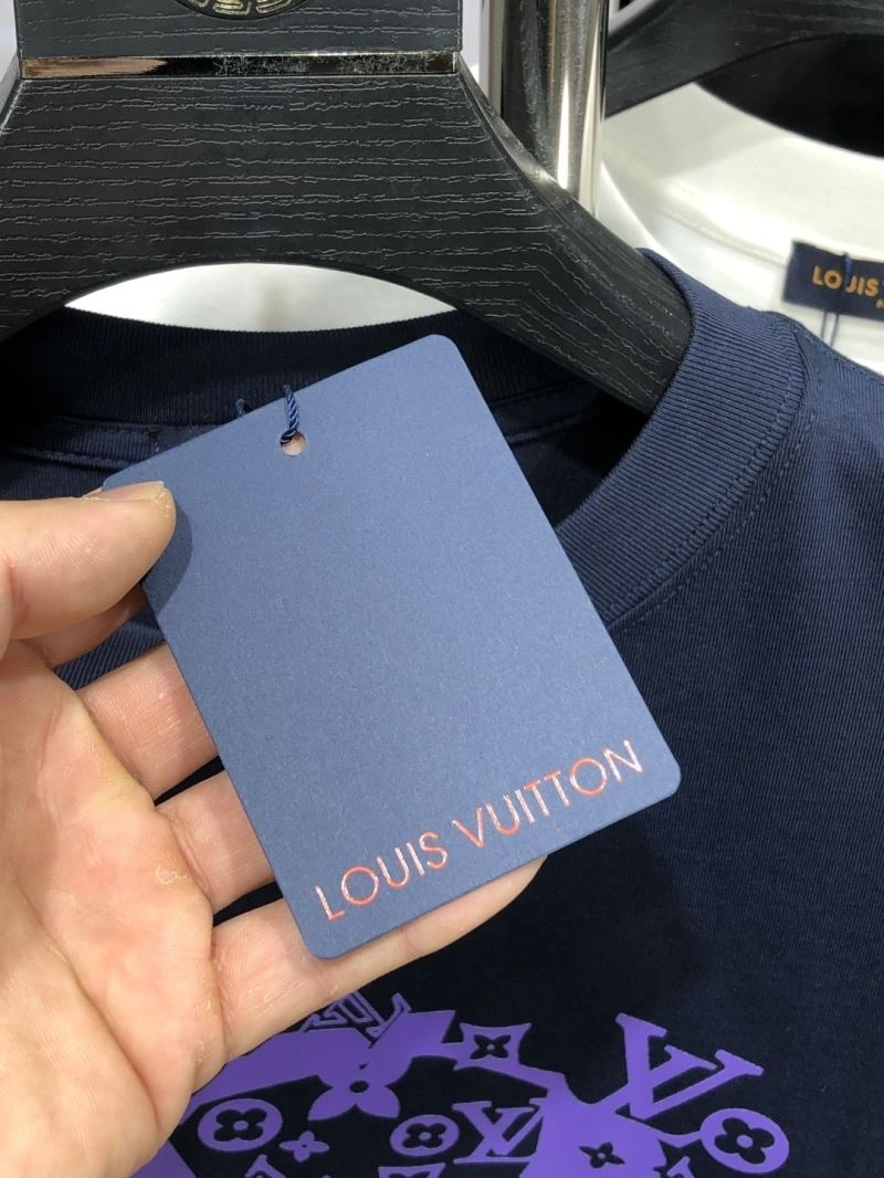 Louis Vuitton T-Shirts Stretchable 137299