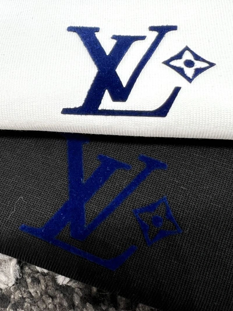 Seasonal Louis Vuitton T-Shirts 137291