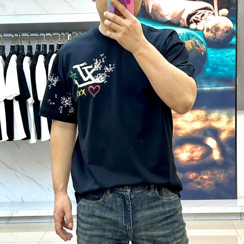 Louis Vuitton T-Shirts HighPerformance 137293