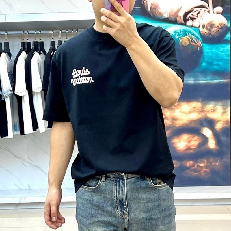 AllSeason Louis Vuitton T-Shirts 137271