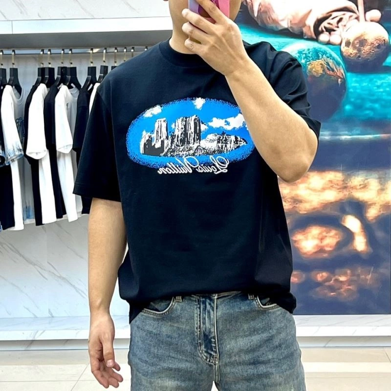 DailyWear Louis Vuitton T-Shirts 137283