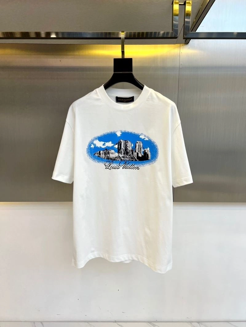 Fashionable Louis Vuitton T-Shirts 137279
