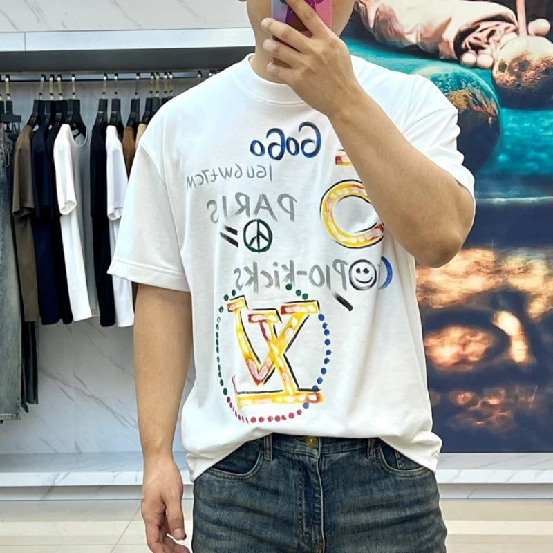SmoothTexture Louis Vuitton T-Shirts 137286