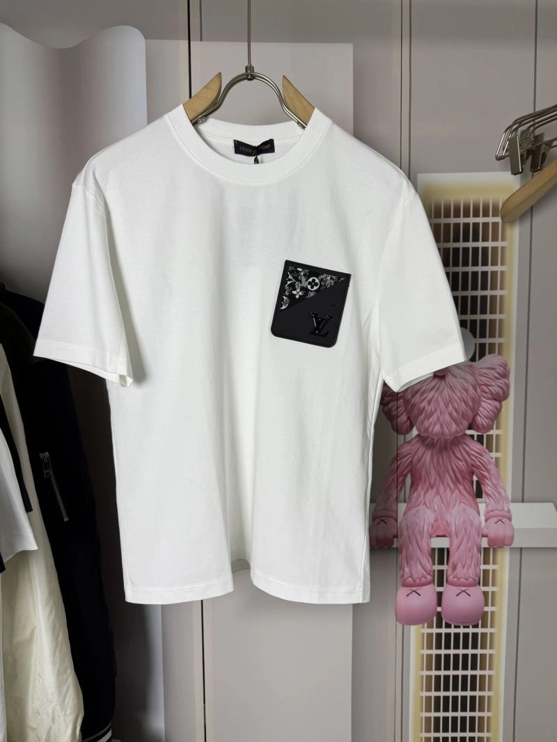 Louis Vuitton T-Shirts Supportive 137275