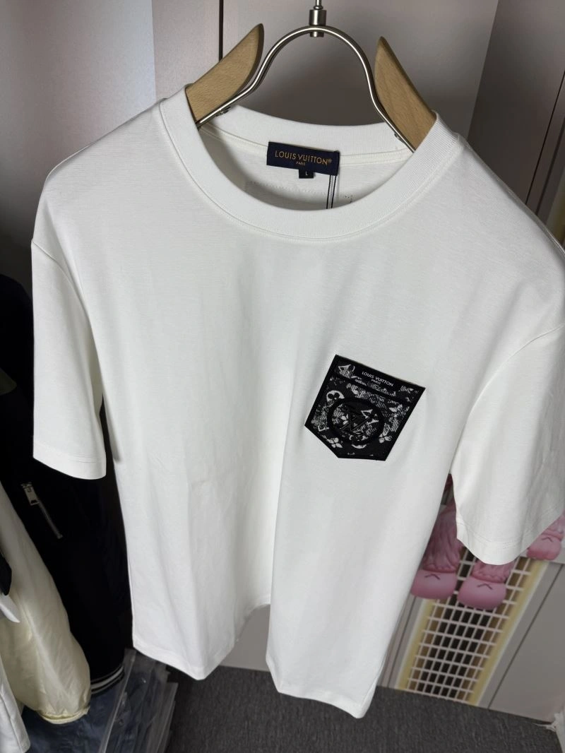 Louis Vuitton T-Shirts TimelessDesign 137287