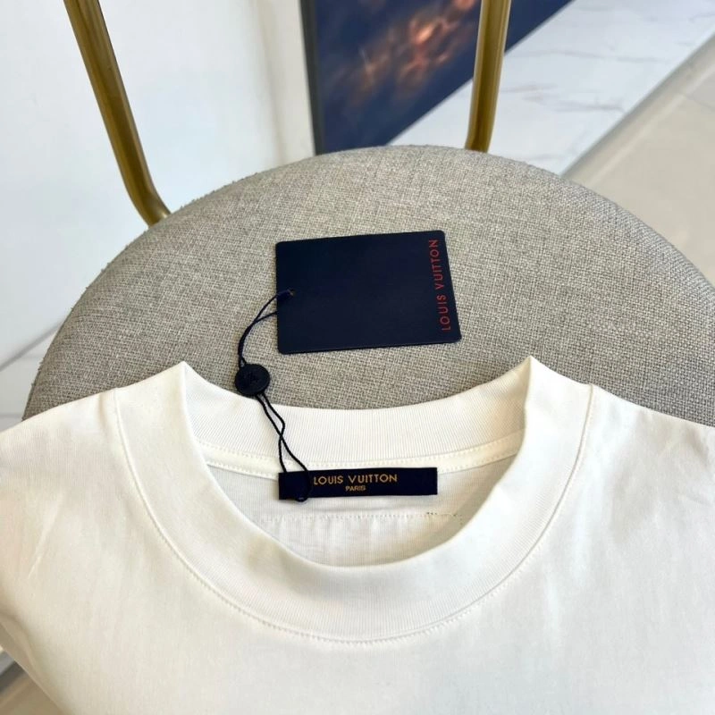 Timeless Louis Vuitton T-Shirts 137268