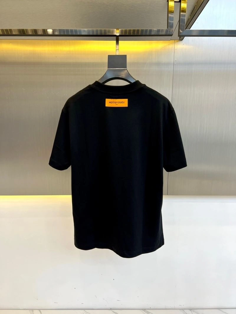 Louis Vuitton T-Shirts Classic 137269