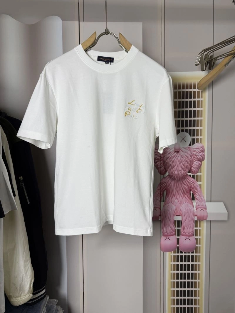 Louis Vuitton T-Shirts Youthful 137278