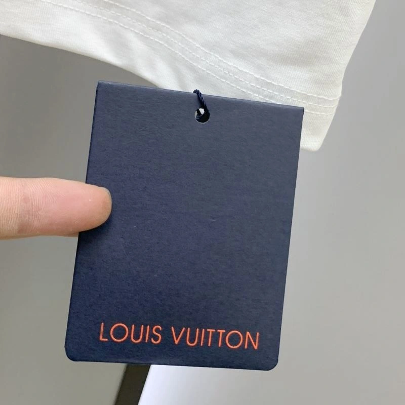 Louis Vuitton T-Shirts OnTrend 137280