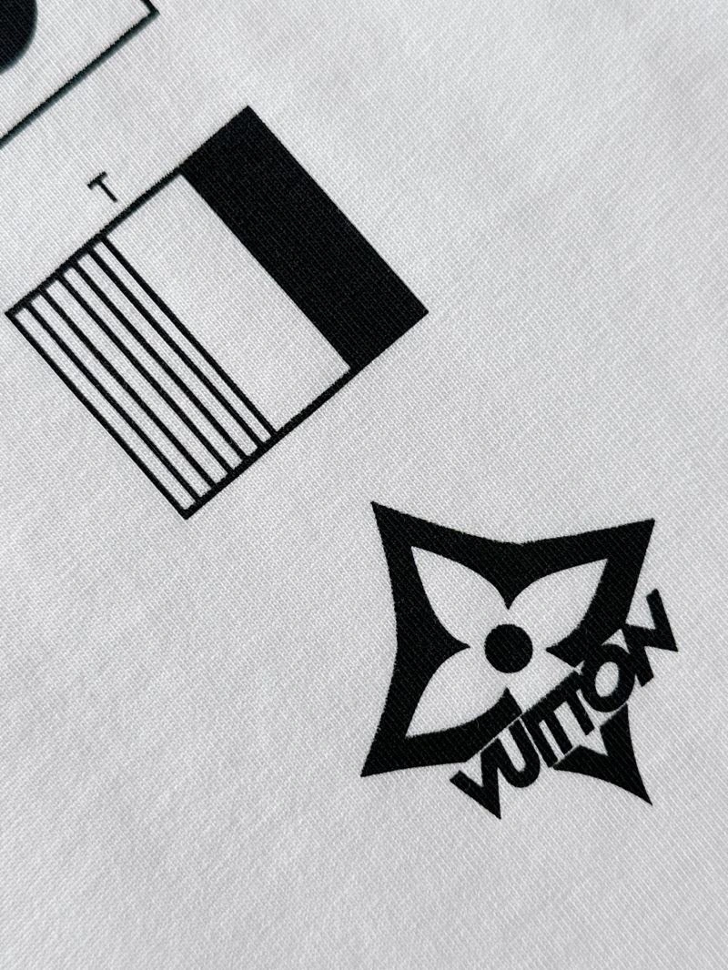 Louis Vuitton T-Shirts Breathable 137266