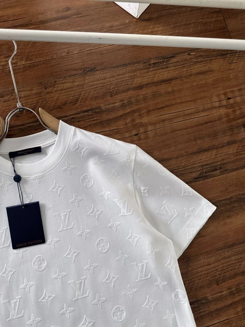 Timeless Louis Vuitton T-Shirts 137265