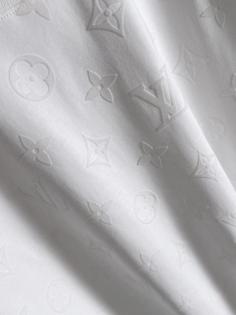 Timeless Louis Vuitton T-Shirts 137265