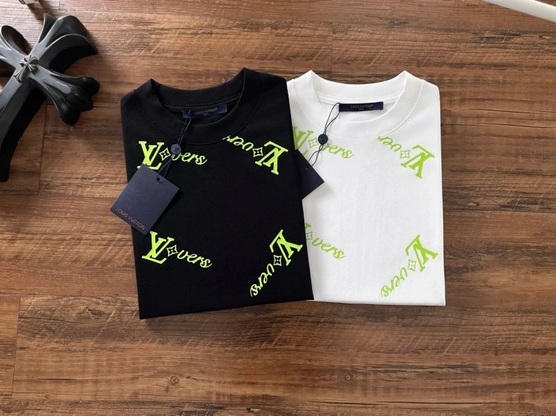 Louis Vuitton T-Shirts StreetReady 137262