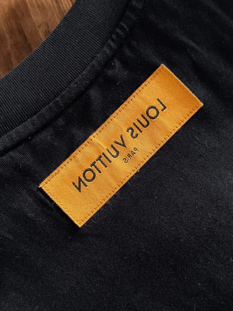 Louis Vuitton T-Shirts TimelessDesign 137263