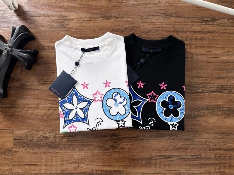 Louis Vuitton T-Shirts Modern 137259
