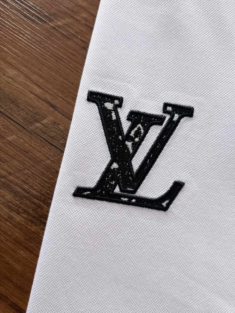 Snug Louis Vuitton T-Shirts 137252