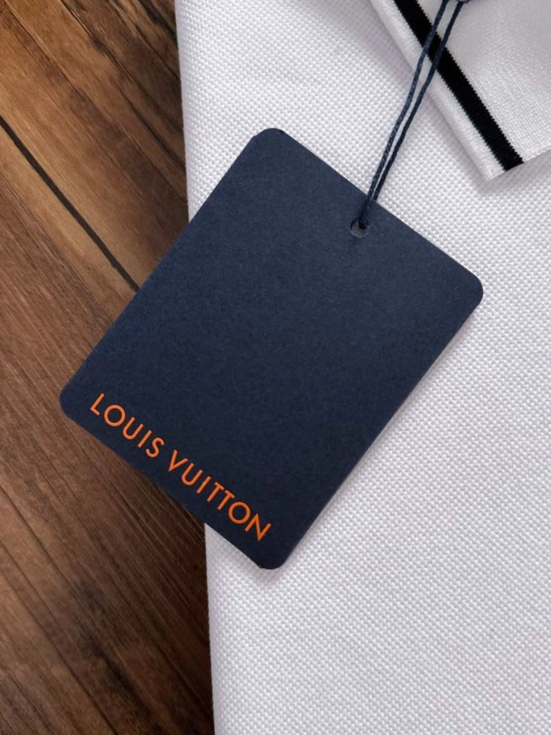 Snug Louis Vuitton T-Shirts 137252
